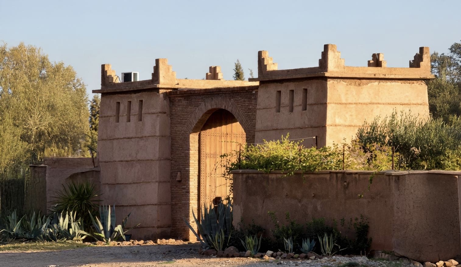 Palais Shahzada at twilight